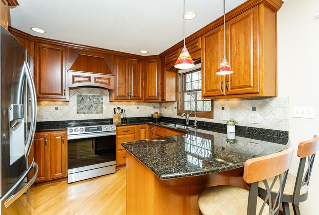 642 Chalet Drive NW, Rochester, MN 55901