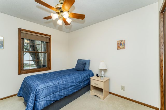 642 Chalet Drive NW, Rochester, MN 55901