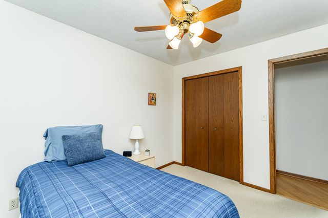 642 Chalet Drive NW, Rochester, MN 55901