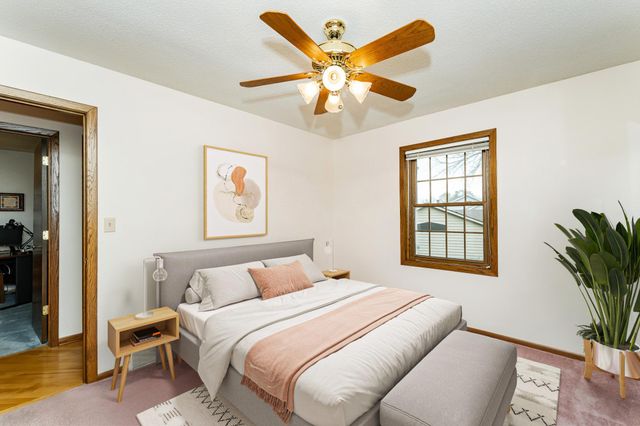 642 Chalet Drive NW, Rochester, MN 55901