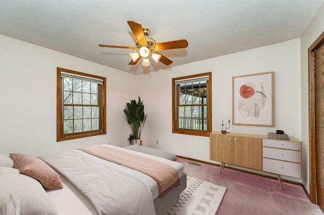 642 Chalet Drive NW, Rochester, MN 55901