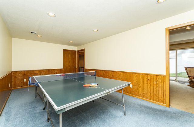 642 Chalet Drive NW, Rochester, MN 55901