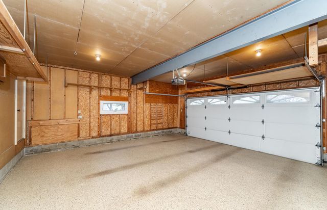 642 Chalet Drive NW, Rochester, MN 55901