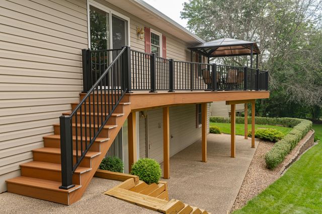 642 Chalet Drive NW, Rochester, MN 55901