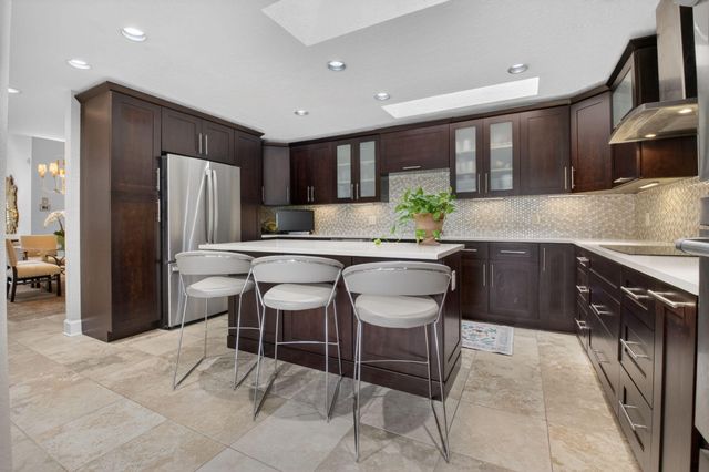 706 Foxpointe Circle, Delray Beach, FL 33445
