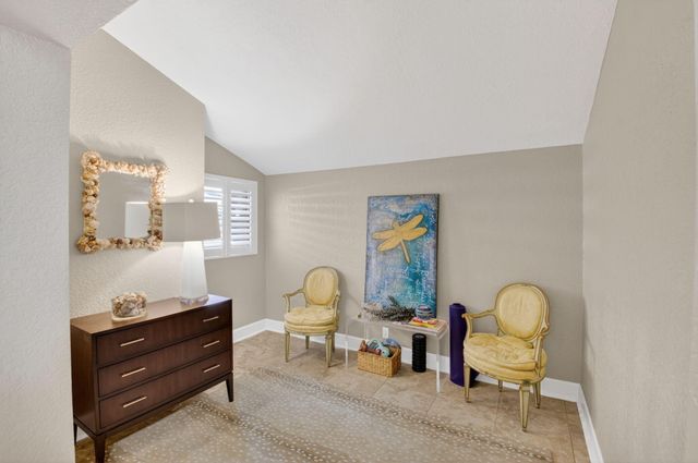 706 Foxpointe Circle, Delray Beach, FL 33445