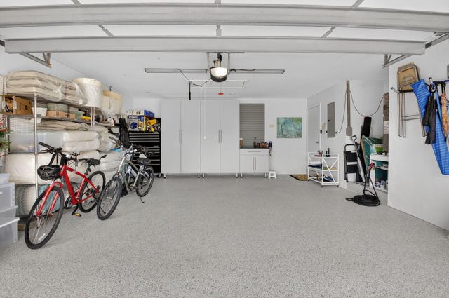 706 Foxpointe Circle, Delray Beach, FL 33445