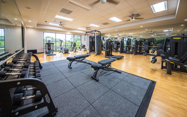 706 Foxpointe Circle, Delray Beach, FL 33445