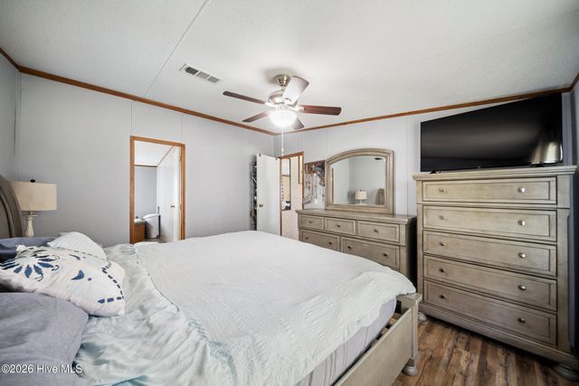 5525 Cox Road NW, Ash, NC 28420