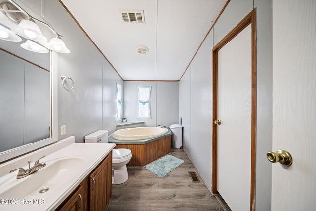 5525 Cox Road NW, Ash, NC 28420