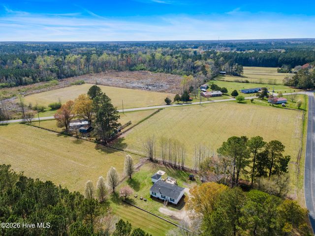 5525 Cox Road NW, Ash, NC 28420