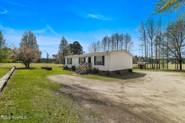 5525 Cox Road NW, Ash, NC 28420