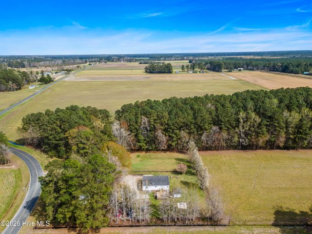 5525 Cox Road NW, Ash, NC 28420