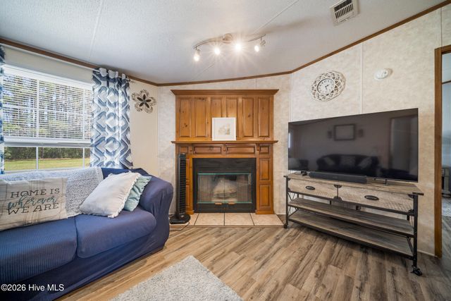 5525 Cox Road NW, Ash, NC 28420