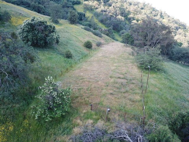 41652 W Mynatt Drive 2, Three Rivers, CA 93271