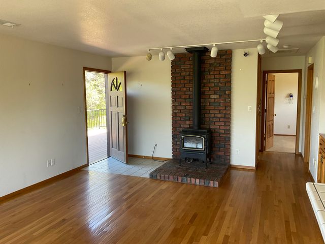 41652 W Mynatt Drive 2, Three Rivers, CA 93271