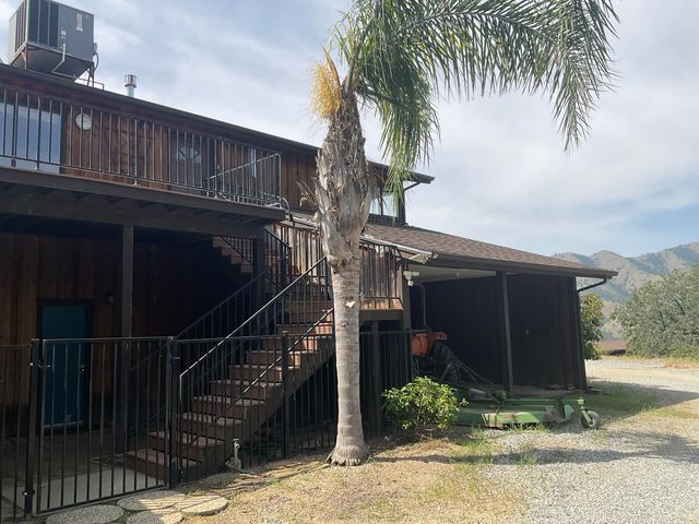 41652 W Mynatt Drive 2, Three Rivers, CA 93271