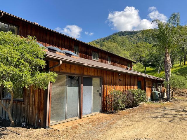 41652 W Mynatt Drive 2, Three Rivers, CA 93271