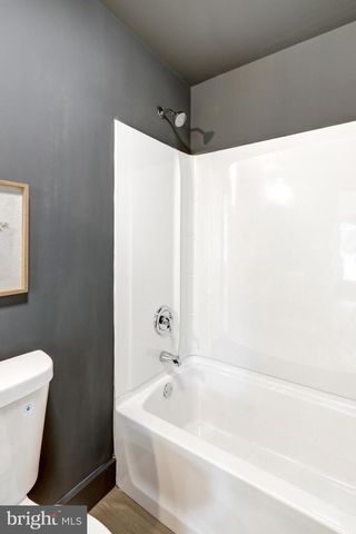 120 WAYNE AVE, Middletown, PA 17057