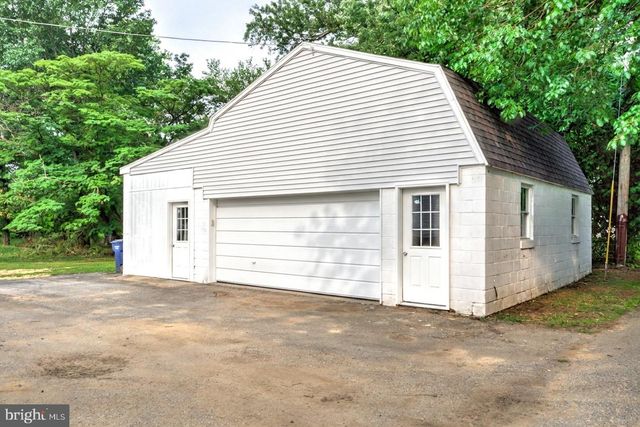 120 WAYNE AVE, Middletown, PA 17057