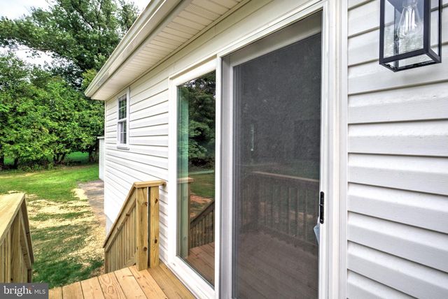 120 WAYNE AVE, Middletown, PA 17057