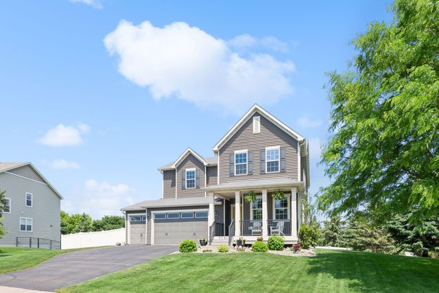 7091 Oak Ridge Court, Shakopee, MN 55379