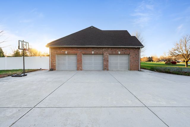 3218 WOODHAVEN Drive, Bourbonnais, IL 60914