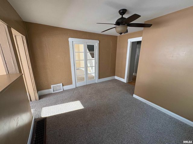 705 E MARIETTA Avenue, Peoria Heights, IL 61616