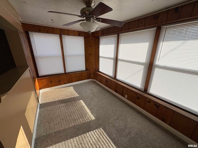 705 E MARIETTA Avenue, Peoria Heights, IL 61616