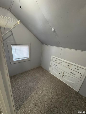 705 E MARIETTA Avenue, Peoria Heights, IL 61616