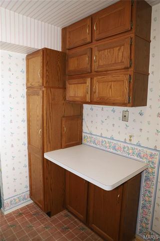 1700 Ramada Boulevard F, Collinsville, IL 62234