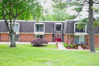 1700 Ramada Boulevard F, Collinsville, IL 62234