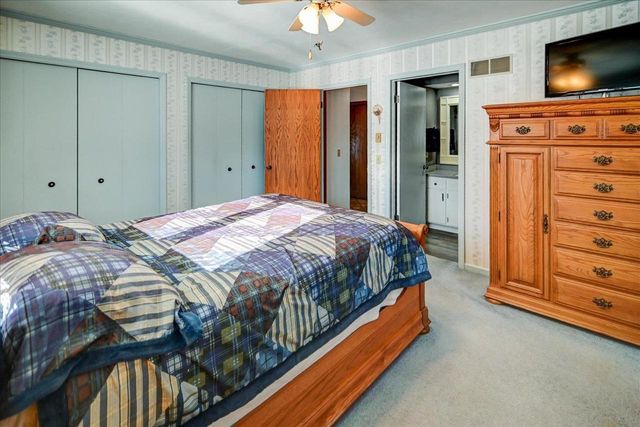 5498 Windridge Road, Oregon, WI 53575