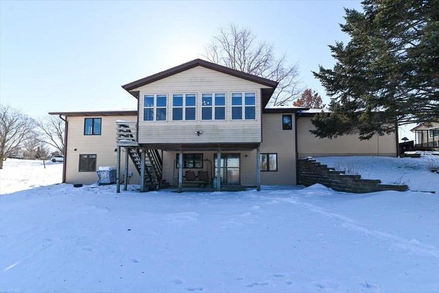 5498 Windridge Road, Oregon, WI 53575