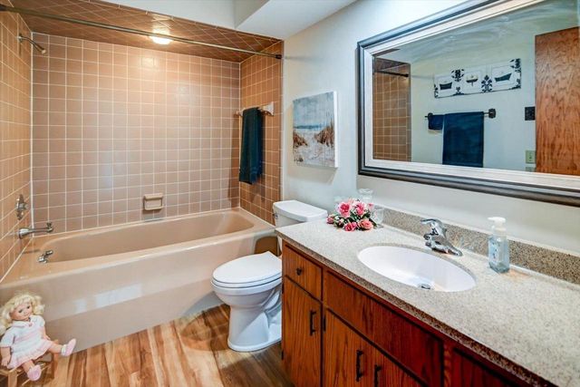 5498 Windridge Road, Oregon, WI 53575