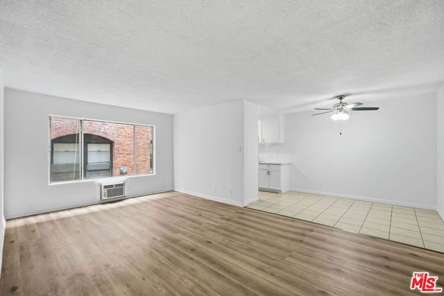 4100 W 1st Street 206, Los Angeles, CA 90004