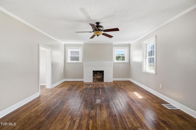1721 Ridgeway Drive, Kingsport, TN 37664