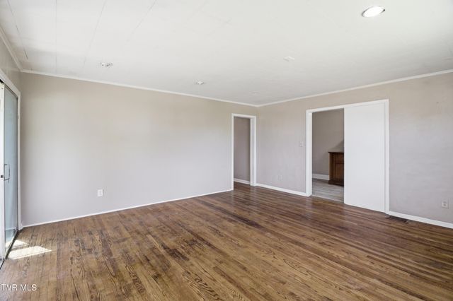 1721 Ridgeway Drive, Kingsport, TN 37664