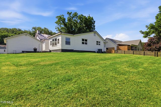 1721 Ridgeway Drive, Kingsport, TN 37664