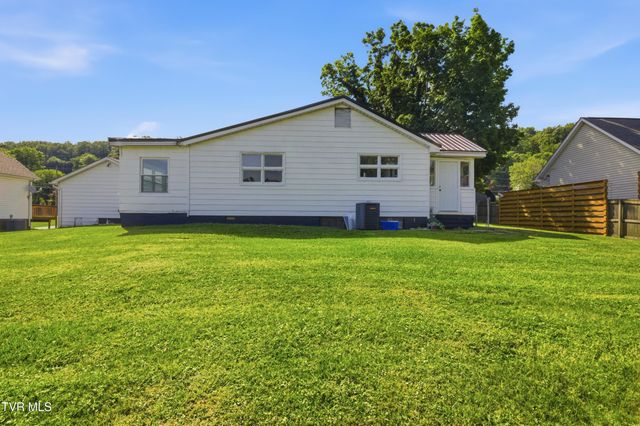 1721 Ridgeway Drive, Kingsport, TN 37664