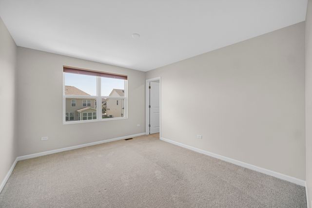 2080 Bent Grass Way, Bolingbrook, IL 60490