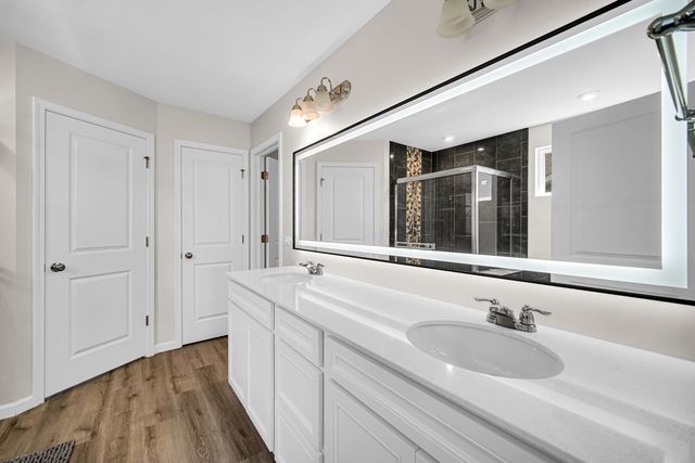 2080 Bent Grass Way, Bolingbrook, IL 60490