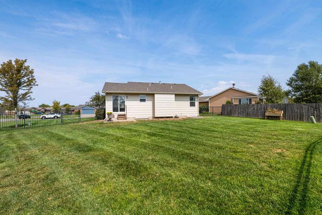 1902 N Nickelton Ct., Wichita, KS 67235