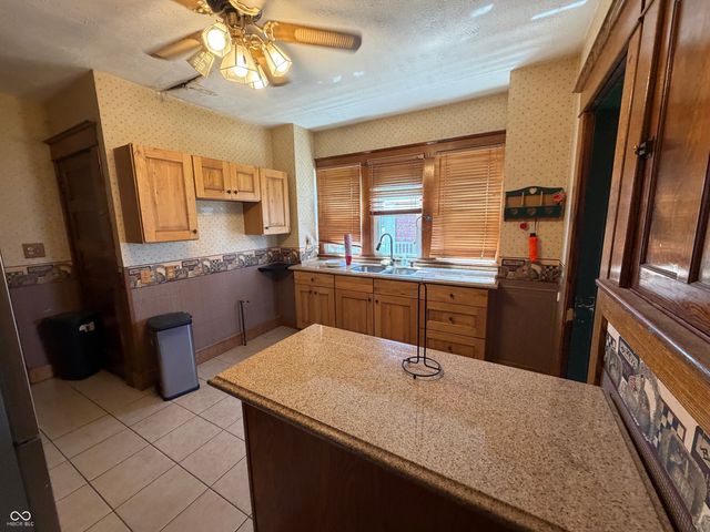 610 W 3rd Street, Rushville, IN 46173