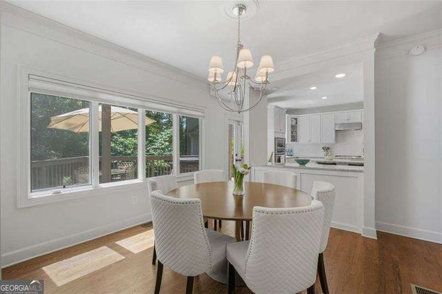 200 Glenlake Commons Drive, Decatur, GA 30030