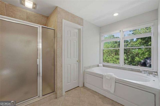 200 Glenlake Commons Drive, Decatur, GA 30030