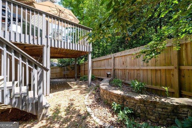 200 Glenlake Commons Drive, Decatur, GA 30030