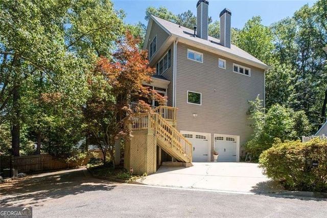 200 Glenlake Commons Drive, Decatur, GA 30030
