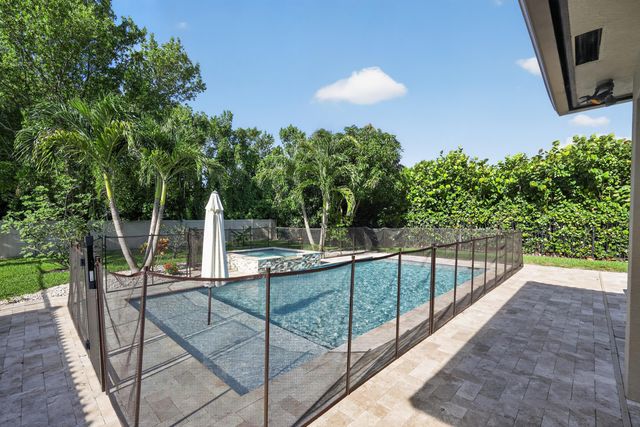 7050 Limestone Cay Road, Limestone Creek, Jupiter, FL 33458