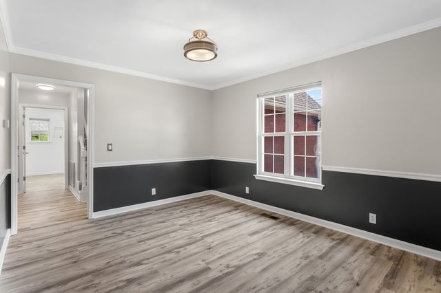 616 Woodland Hills Dr, La Vergne, TN 37086